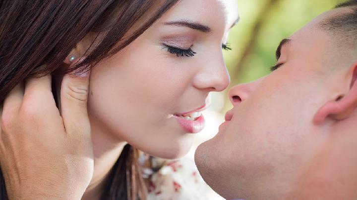 异位妊娠的诊断标准是什么?异位妊娠的常见症状